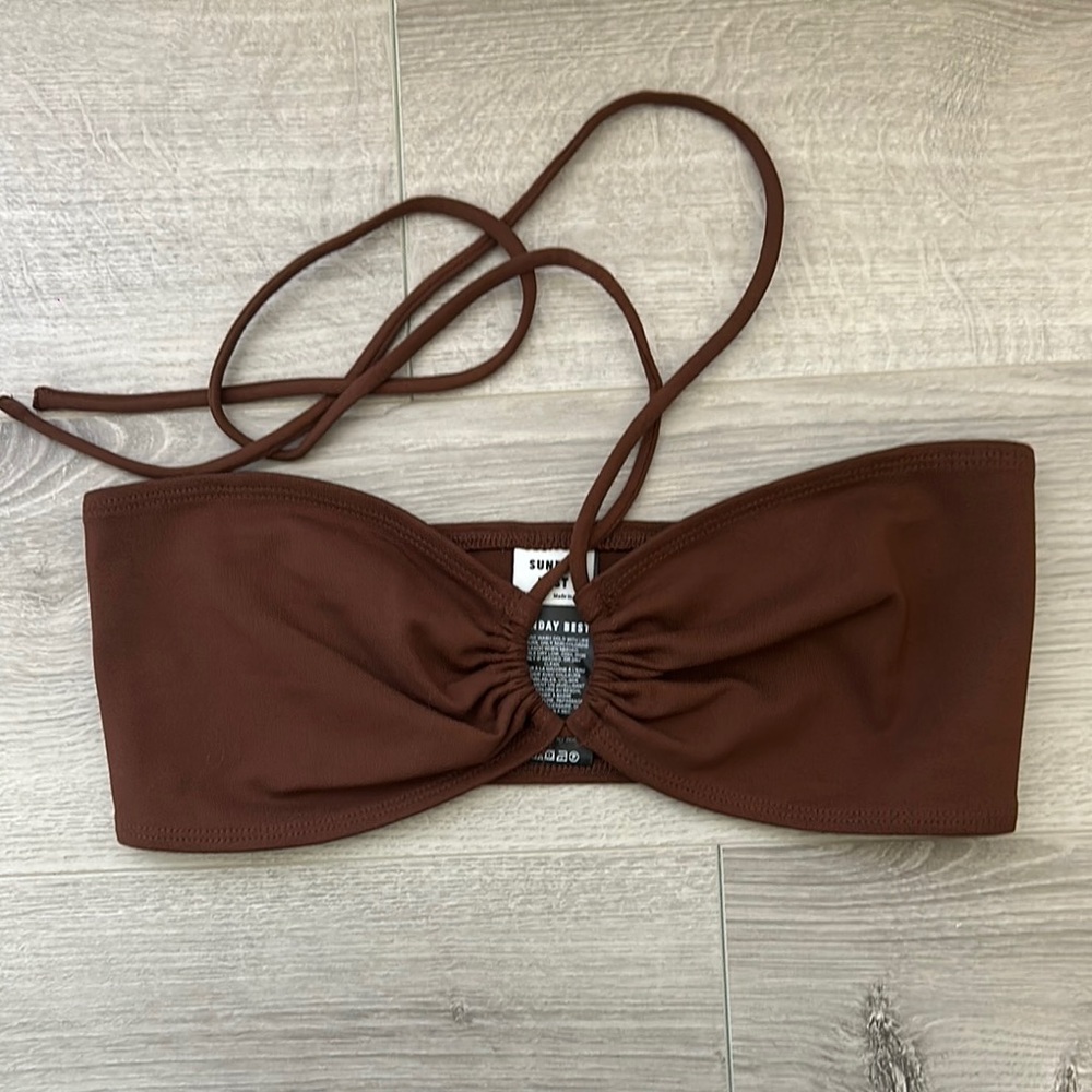 Aritzia cropped strapless top